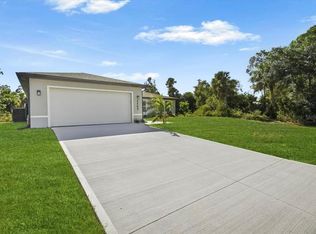 5565 Lavender Ave, North Port, FL 34288