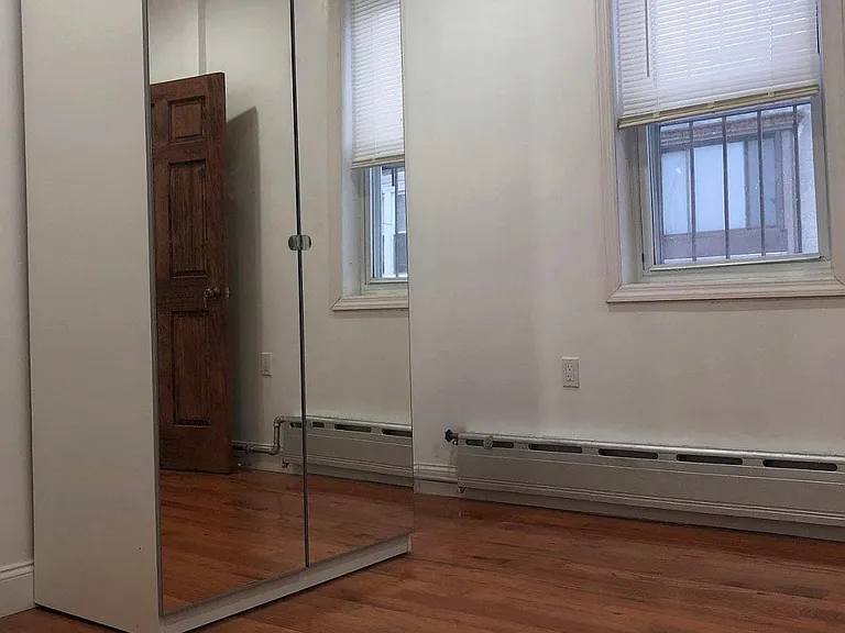 26 Ridgewood Ave #2 — Photo 4