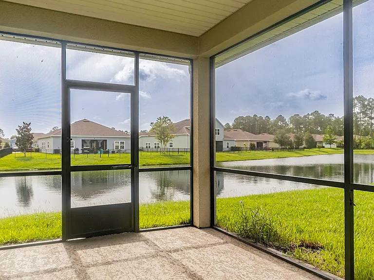 10104 Bedford Lakes Ct — Photo 16