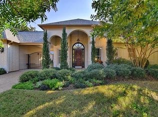 1022 Saint Andrews Dr, Mansfield, TX 76063