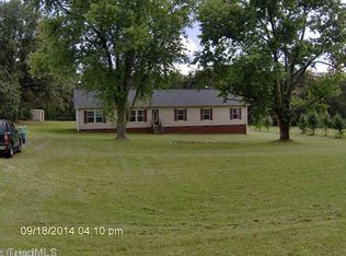 921 Comer Rd, Stoneville, NC 27048