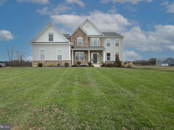 5 Katie Dr, Pedricktown, NJ 08067