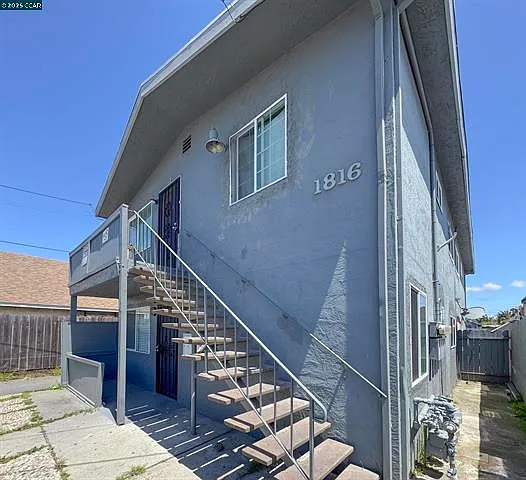 Building Photo - 1816 15th St #D