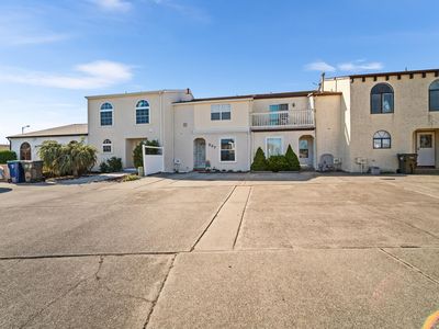 527 Casa Dr, Brigantine, NJ, 08203