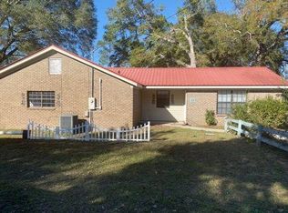 18 Haigh Hill Rd, Defuniak Springs, FL 32433