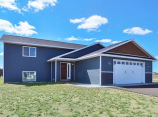 402 Norway Ct, Staples, MN 56479