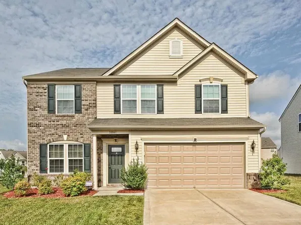 10861 Tailwater St, Davidson, NC 28036