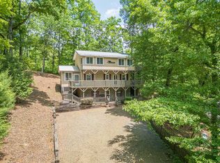 1389 Village Rd, Murphy, NC 28906