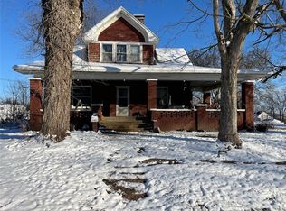 330 S Madison St, Westfield, IL