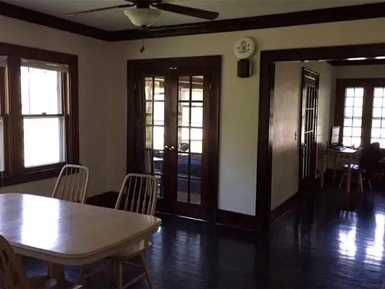 1819 Scottsville Rd — Photo 3