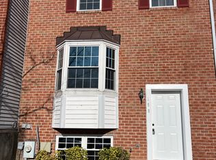 358 Rambling Ridge Ct, Pasadena, MD 21122