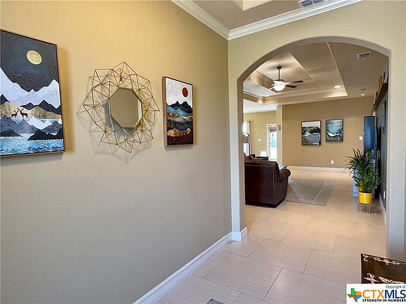 2nd image of 104 Alysheba Dr