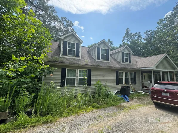 423 Crocus Ln, Sylva, NC 28779