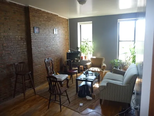 Rented by Garfield Realty  | media 34