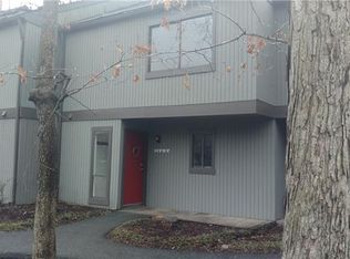 11757 S Briar Patch Dr, Midlothian, VA 23113