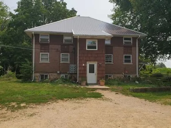 651 Currier rd Unit B, 651 E Currier Rd, Freeport, IL 61032