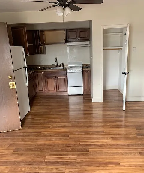 159 Portsmouth Ave #5 — Photo 3