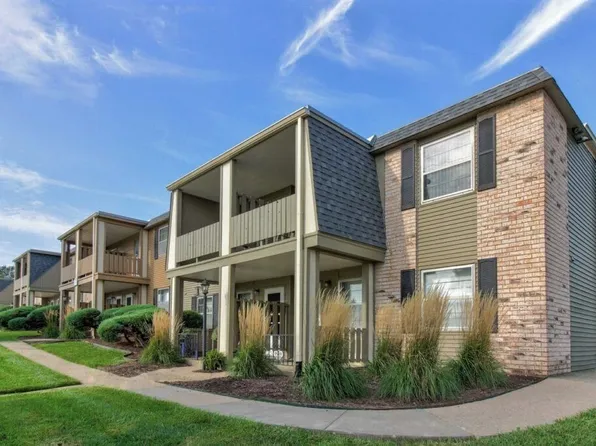 FAIRLAWN FLATS, 1411-1447 SW Fairlawn Rd #504, Topeka, KS 66604