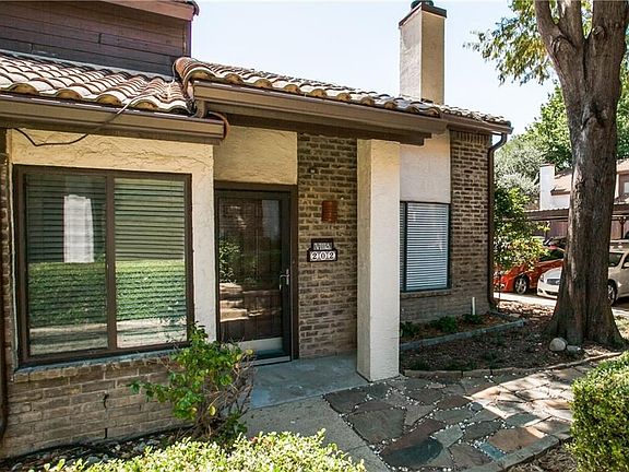 3rd image of 14151 Montfort Dr APT 202