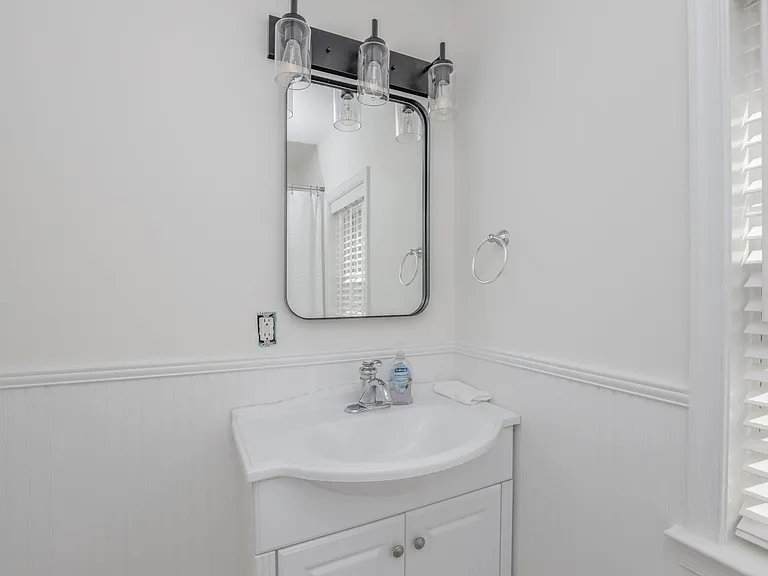 7005 Atlantic Ave — Photo 22