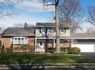 160 Meadow Rd, Clark, NJ 07066