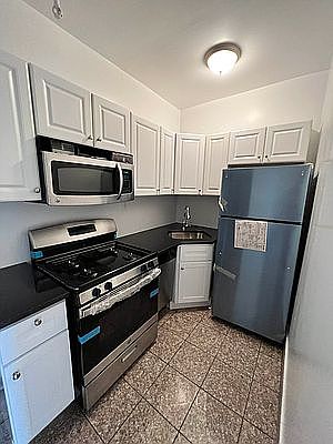5th image of 83-09 Lefferts Blvd #6A