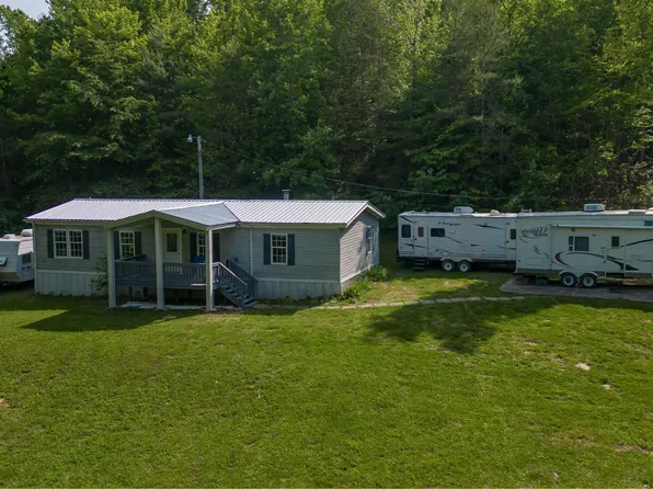 1282 Litton Covered Bdg Rd, Huntsville, TN 37756