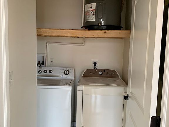 5th image of 21 Bay St APT 401