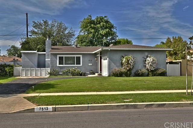 1st image of 7513 Amestoy Ave