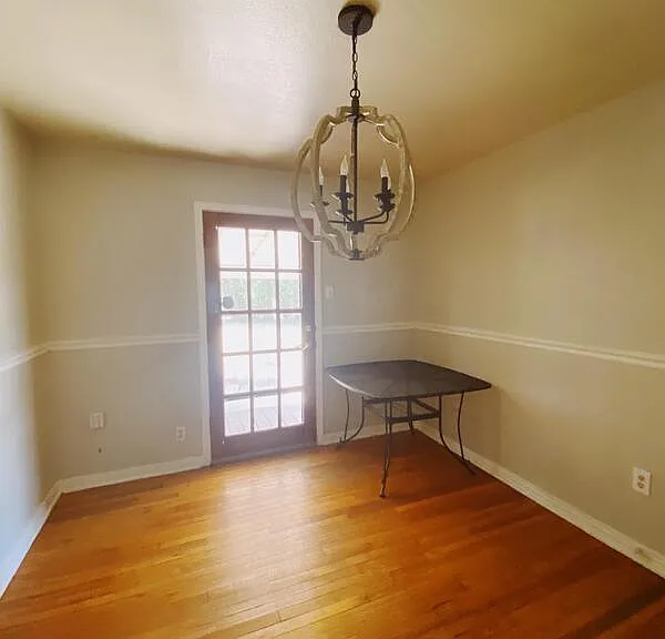 3412 Brady Ave — Photo 3