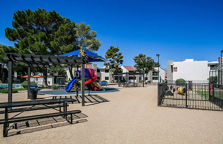 Haven at Lone Mountain — Photo 34