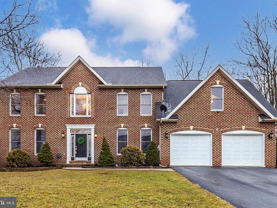 1st image of 11419 Woodview Dr