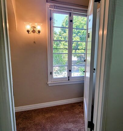 4th image of 400 S Madison Ave Unit 201