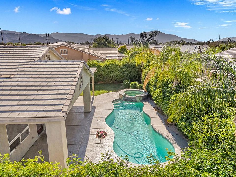 1st image of 81060 Avenida Fayelynne