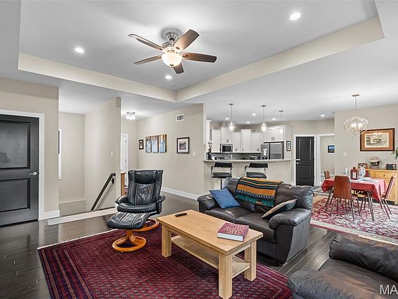 4th image of 2218 Wind Crest Ct