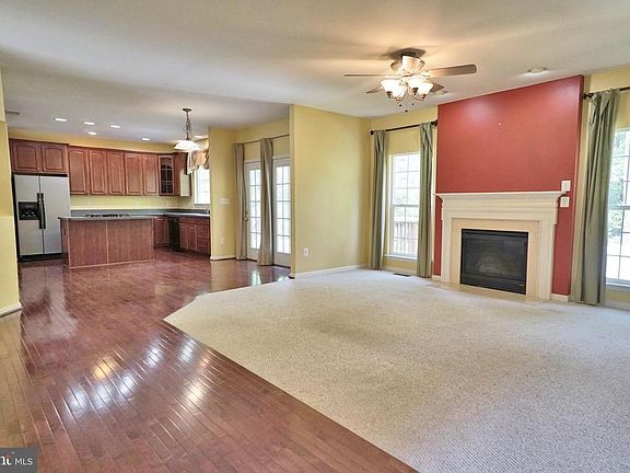 2nd image of 21363 Birdseye Ct