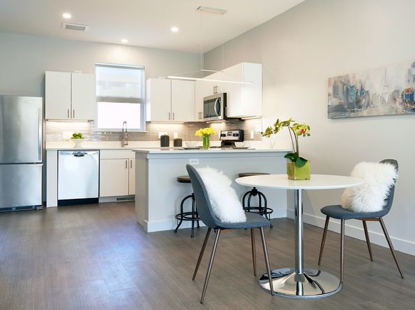 47 Savannah St #D205