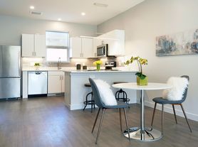 VIDA Apartments & Townhomes