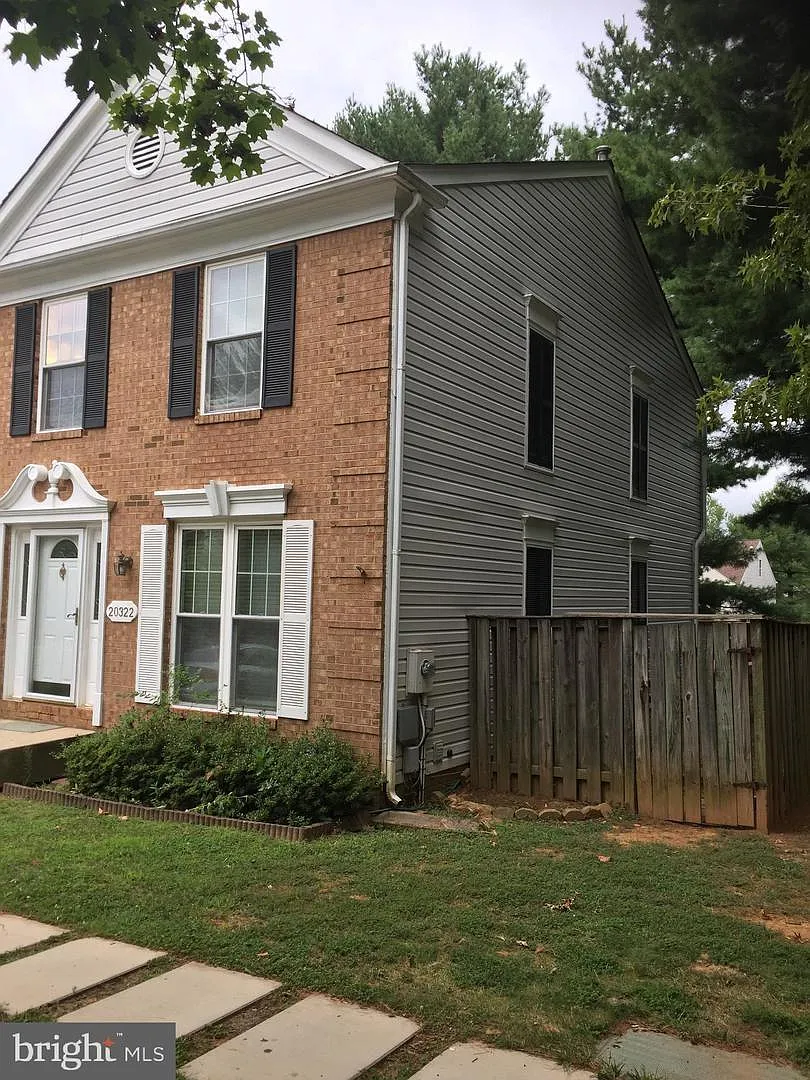 3 bed, 1890 sqft, $2,500 — Photo 2