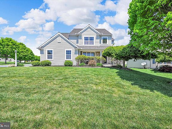 5th image of 481 Wissler Way