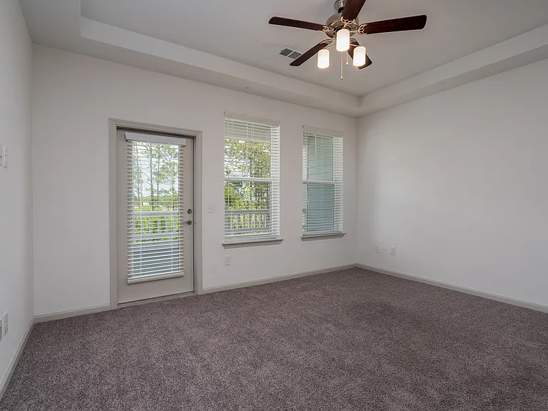 Thrive Luxury Apartments — Photo 70