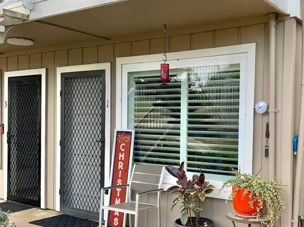 27739 Mountain Meadow Rd Unit 1, Escondido, CA 92026