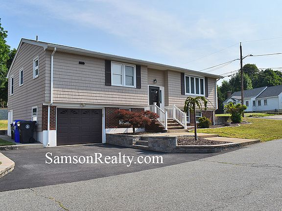 2nd image of 105 Homewood Ave