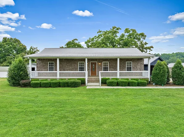 4951 Byrd Ln, College Grove, TN 37046
