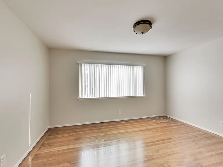 1220 Hayes St #1 — Photo 15
