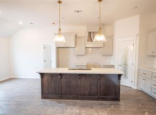 3008 Crossover Ct, Oklahoma City, OK 73160