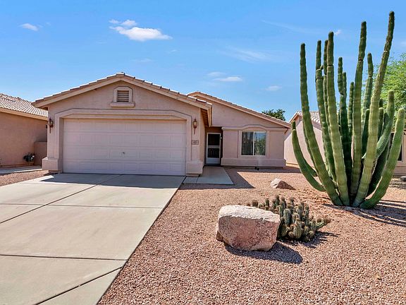 2nd image of 1463 E Waterview Pl