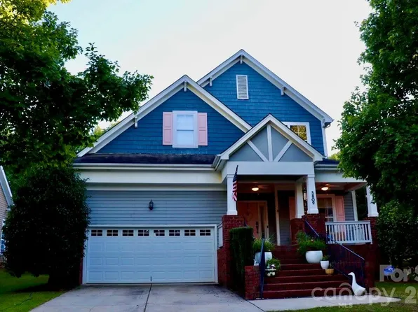 5809 Mantario Dr, Charlotte, NC 28269