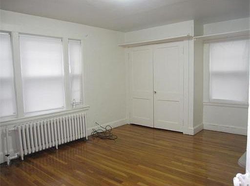 2nd image of 100 Washington St APT 6