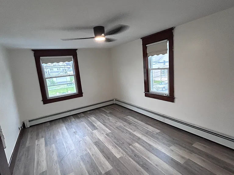 1295 Reynolds Ave #2 — Photo 13